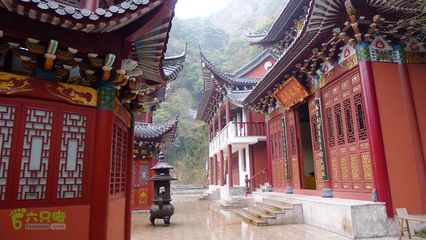 瓯北山脊天然道观