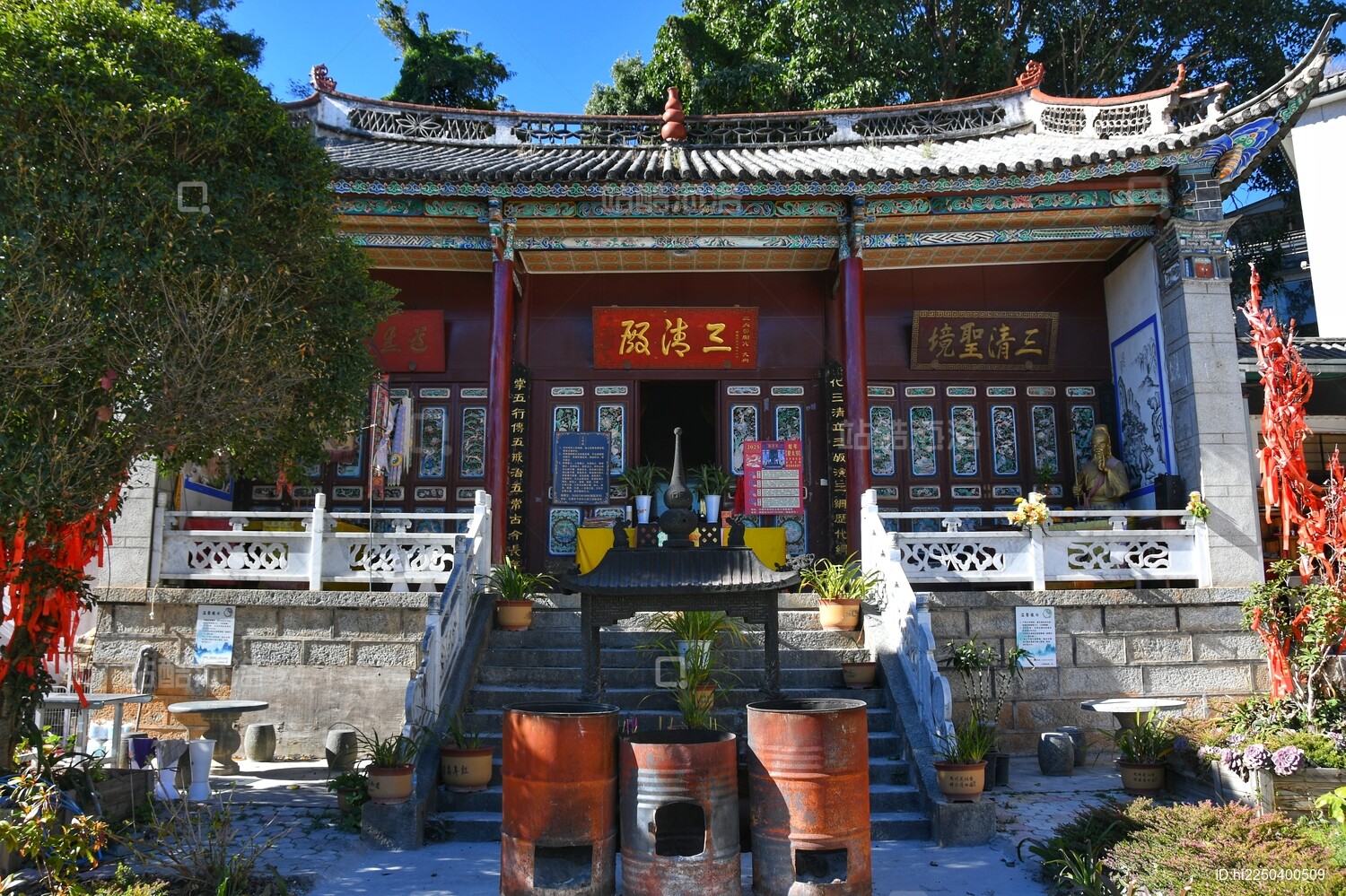 云南这个道观太美了.