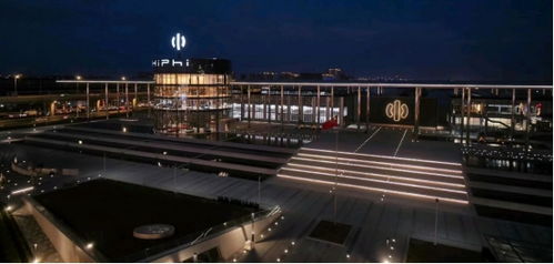 新能源科技范十足，高合城市精品工厂成时代智能制造新标杆