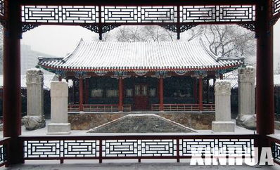 雪覆千年 道境澄明——记终南山太虚观雪后奇景