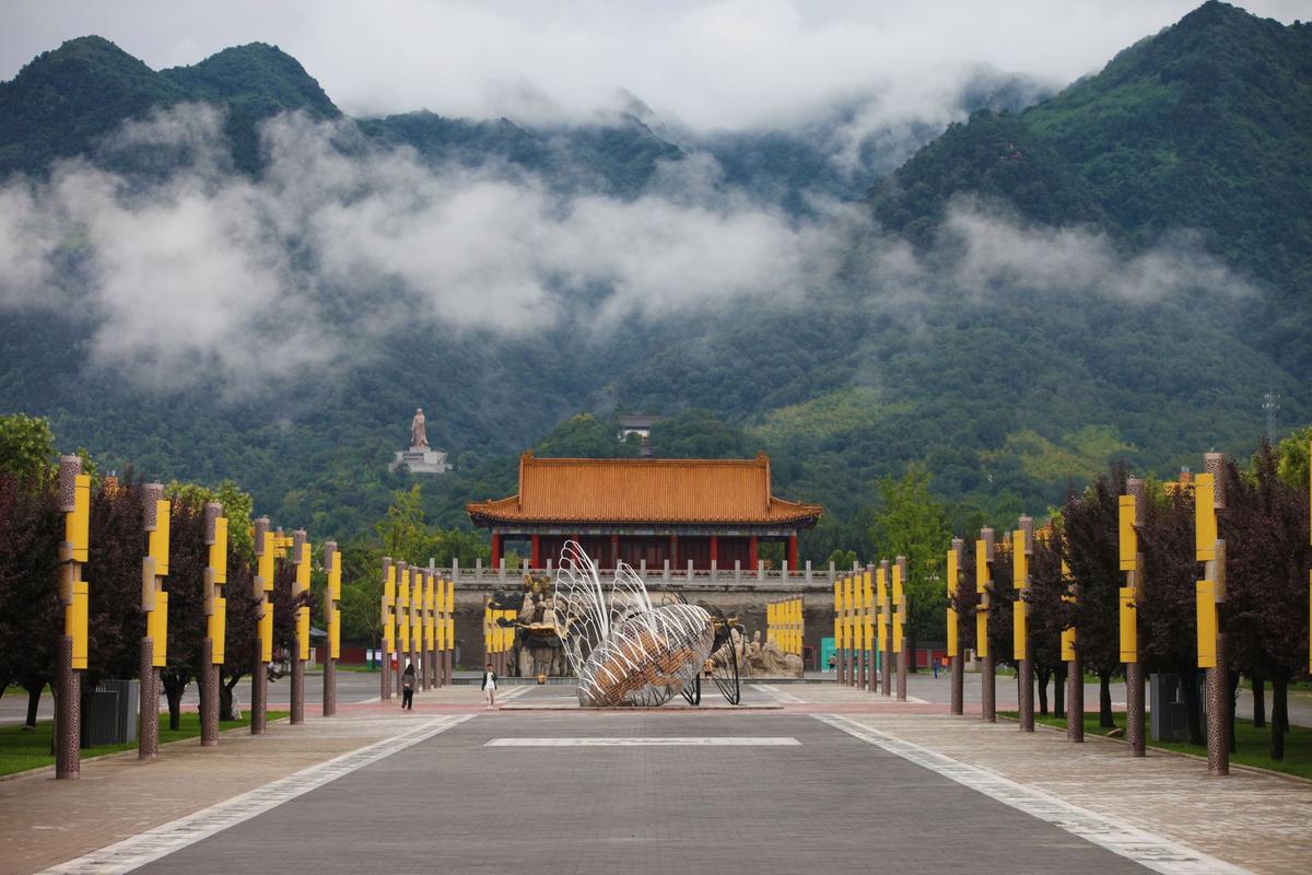 雨后终南山楼观台 一幅会呼吸的山水道韵